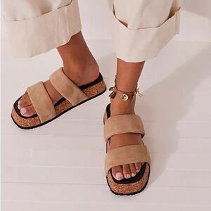 NWT FREE PEOPLE FAIRMOUNT FLARED SANDALS